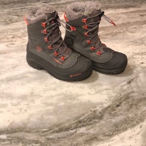 Columbia snow boots